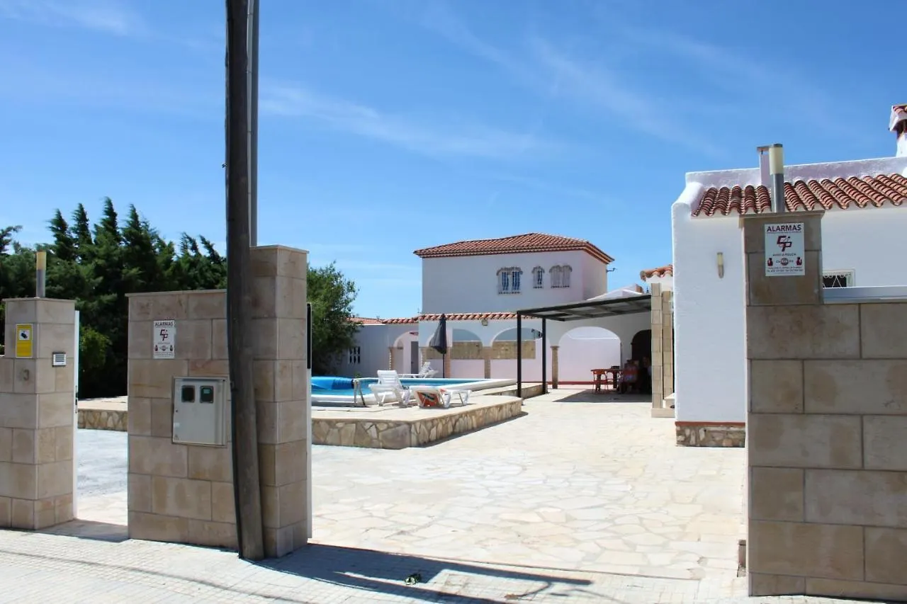 3 Bedrooms Villa With Private Pool Enclosed Garden And Wifi At Miami Platja 1 Km Away From The Beach 0*, Miami Playa Ισπανία